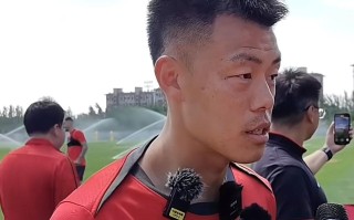 ky开云体育-布莱顿队2025年英超完整球员名单及战术分析
